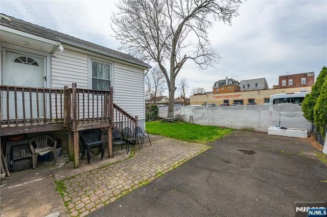 129 Howard Avenue, Passaic, NJ 07055