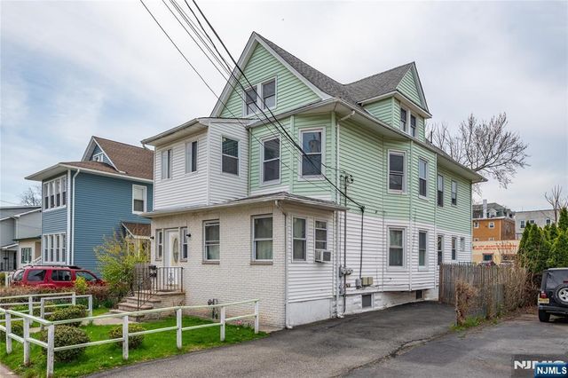 129 Howard Avenue, Passaic, NJ 07055