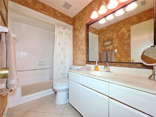 17220 Terraverde CIR 4, Fort Myers, FL 33908