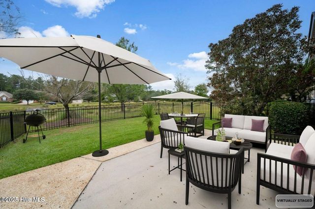 1127 Walbury Court, Leland, NC 28451