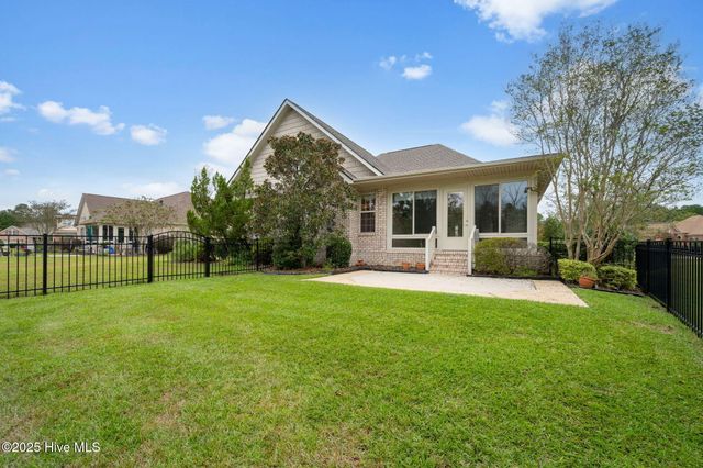 1127 Walbury Court, Leland, NC 28451