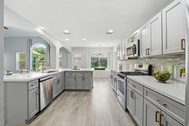 318 Indian Summer Drive, Sugar Land, TX 77479