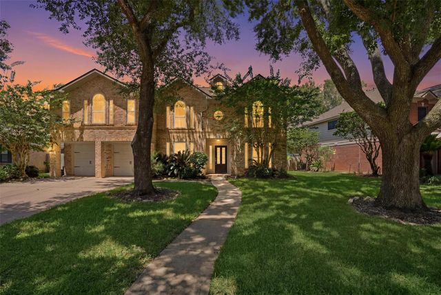 318 Indian Summer Drive, Sugar Land, TX 77479