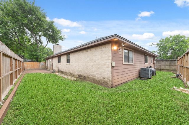 12414 Windy Wisp Lane, Houston, TX 77071