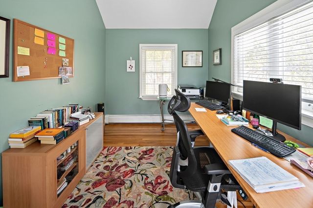 27 Tennyson Rd, Newton, MA 02465