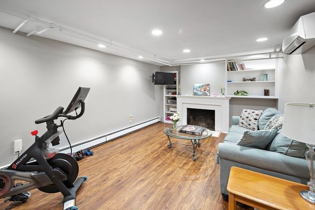 27 Tennyson Rd, Newton, MA 02465