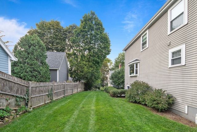 27 Tennyson Rd, Newton, MA 02465