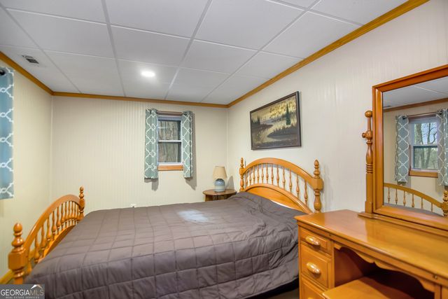 82 Dawgs Drive, Mineral Bluff, GA 30559