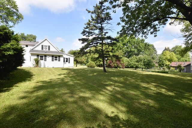 1919 Newman ROAD, Mount Pleasant, WI 53406