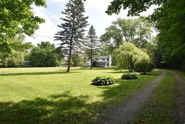 1919 Newman ROAD, Mount Pleasant, WI 53406