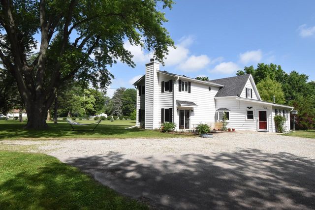 1919 Newman ROAD, Mount Pleasant, WI 53406