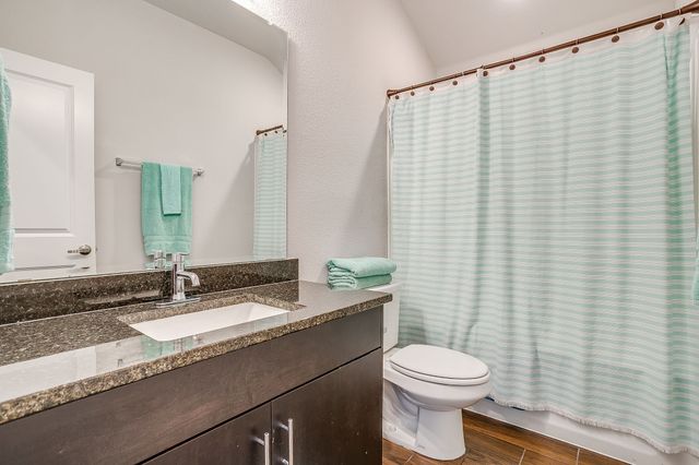 928 Ridgehurst Drive, Godley, TX 76044