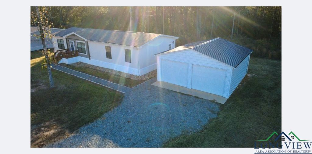 2446 Blocker Rd, Marshall, TX 75672