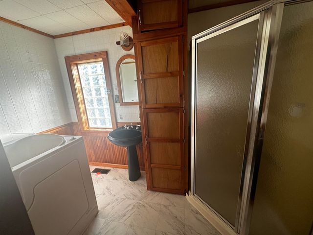 509 W 9th Ave, Huntington, WV 25701