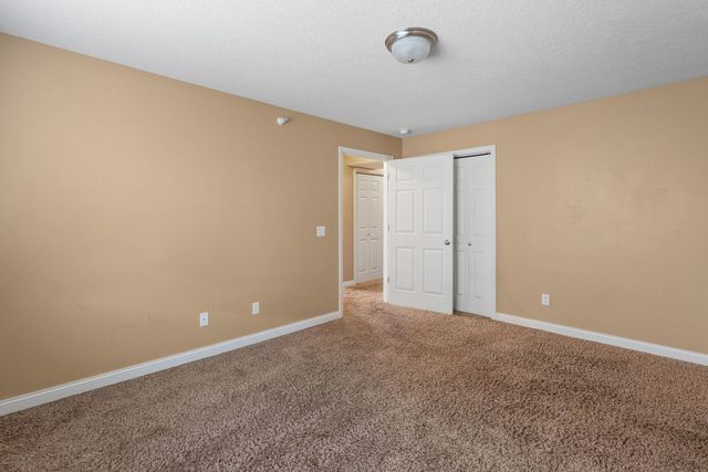 4189 Creek Hill Drive 89, Bettendorf, IA 52722