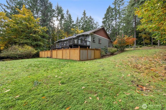 12106 109th Street NW, Gig Harbor, WA 98329