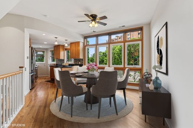 1889 Maple Avenue W10, Evanston, IL 60201