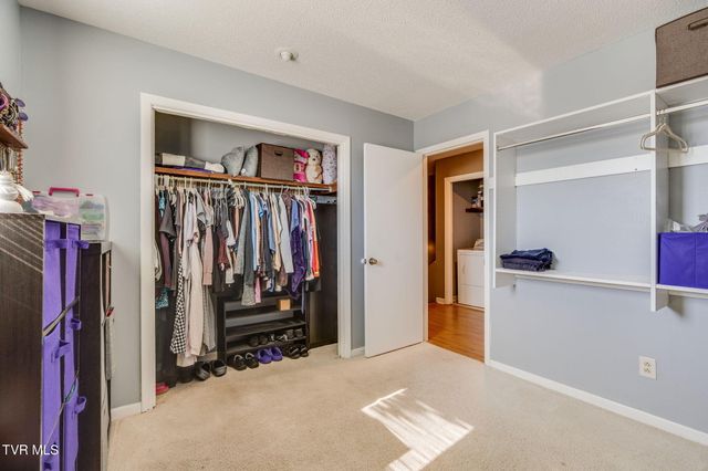 316 Hickory Bluff 0, Johnson City, TN 37601