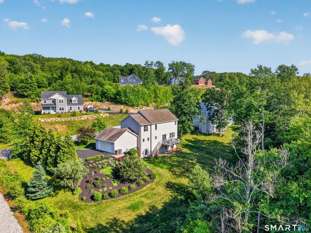 20 Upper Kensington Drive, East Lyme, CT 06333