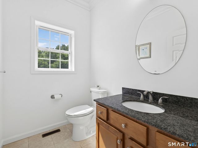 20 Upper Kensington Drive, East Lyme, CT 06333