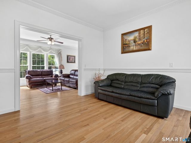 20 Upper Kensington Drive, East Lyme, CT 06333