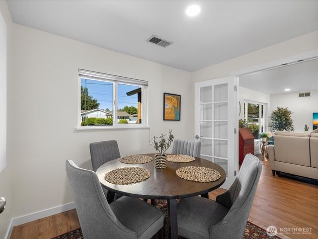 11924 SE 169th Place, Renton, WA 98058
