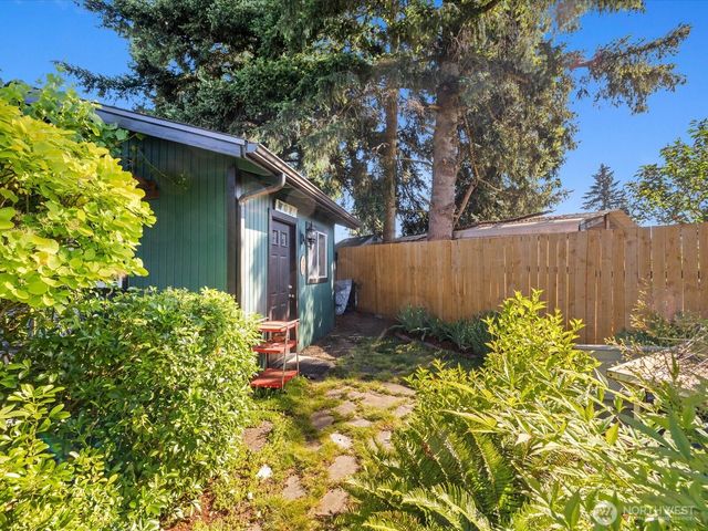 11924 SE 169th Place, Renton, WA 98058