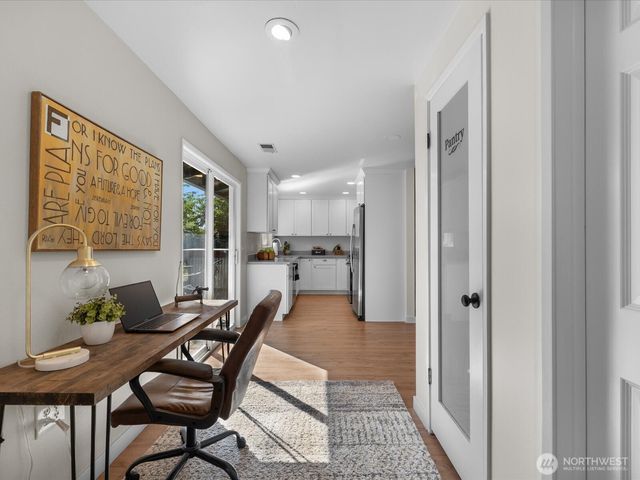 11924 SE 169th Place, Renton, WA 98058