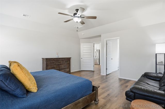 12425 S Maplewood Avenue, Tulsa, OK 74008