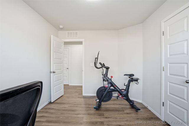 12425 S Maplewood Avenue, Tulsa, OK 74008