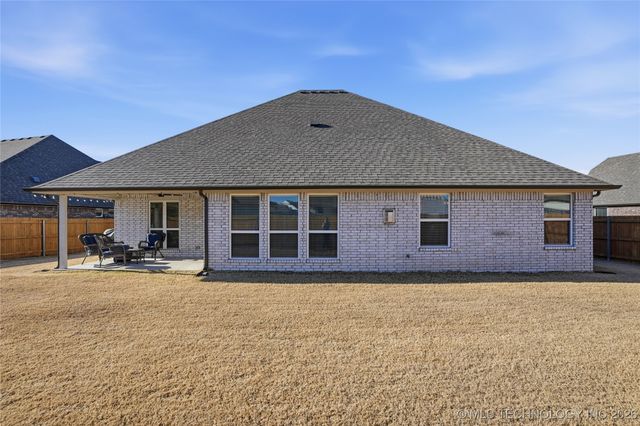 12425 S Maplewood Avenue, Tulsa, OK 74008