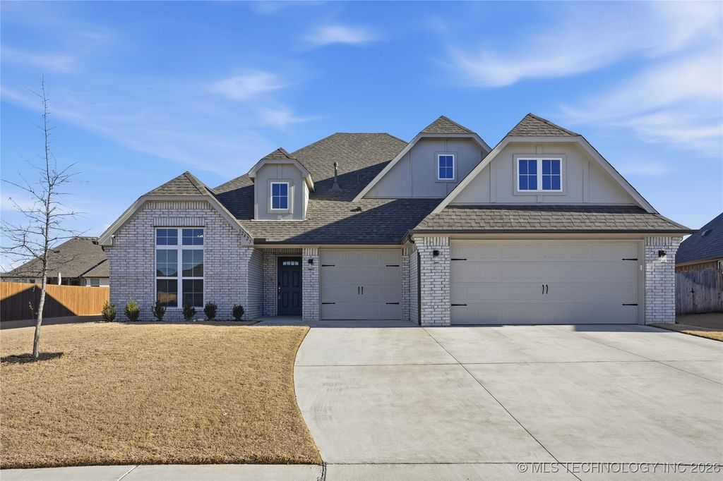 12425 S Maplewood Avenue, Tulsa, OK 74008