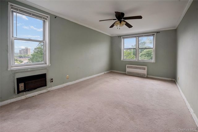 3 Sadore Lane 7T, Yonkers, NY 10710