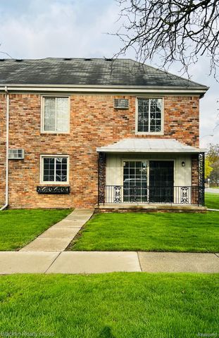 2356 W 14 MILE Road, Royal Oak, MI 48073