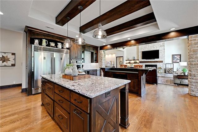 18665 W 183rd Street, Olathe, KS 66062