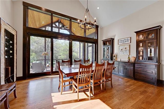 18665 W 183rd Street, Olathe, KS 66062