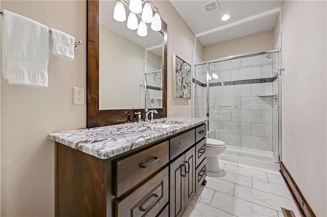 18665 W 183rd Street, Olathe, KS 66062