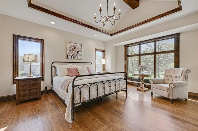 18665 W 183rd Street, Olathe, KS 66062