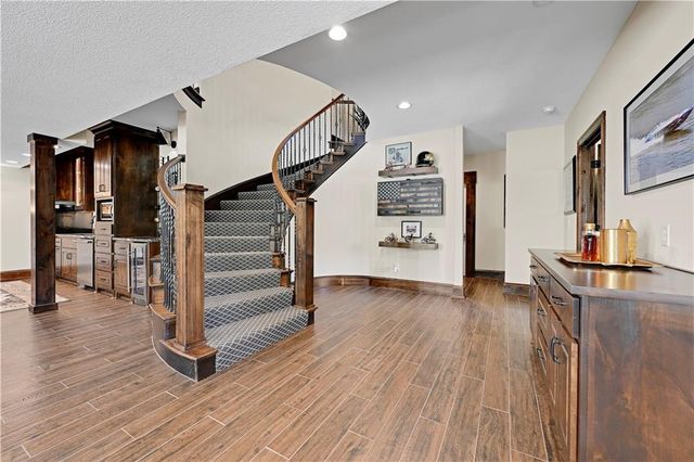 18665 W 183rd Street, Olathe, KS 66062