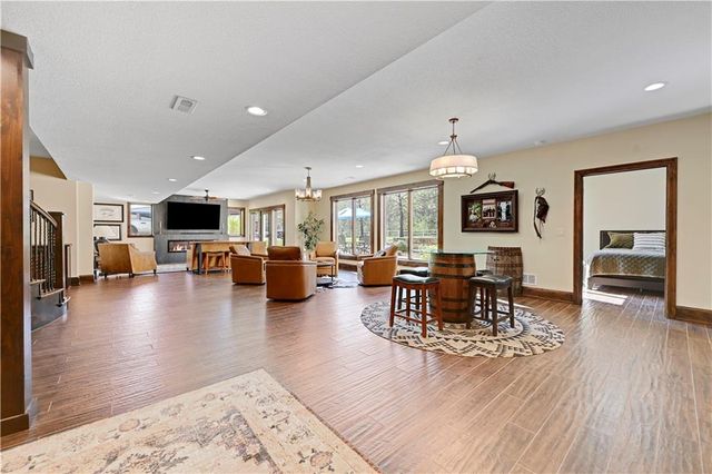 18665 W 183rd Street, Olathe, KS 66062