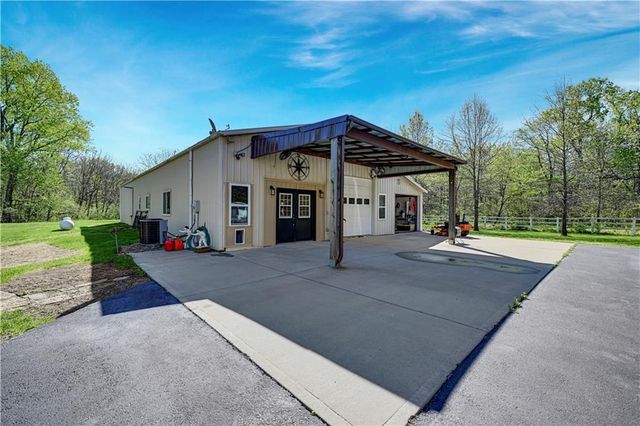 18665 W 183rd Street, Olathe, KS 66062