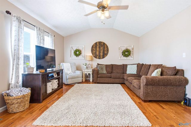 22736 Highway 99, Elkmont, AL 35620