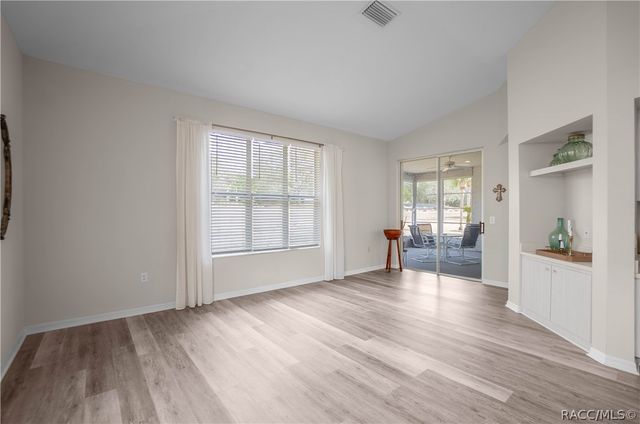 389 W Hillmoor Lane, Beverly Hills, FL 34465