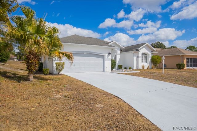 389 W Hillmoor Lane, Beverly Hills, FL 34465