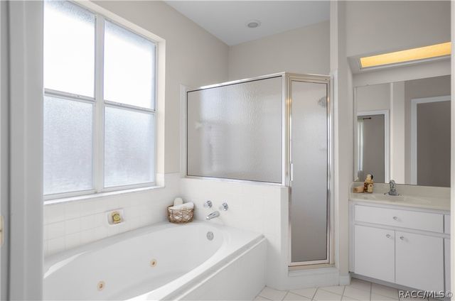 389 W Hillmoor Lane, Beverly Hills, FL 34465