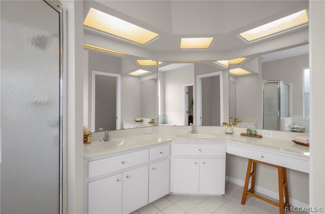 389 W Hillmoor Lane, Beverly Hills, FL 34465