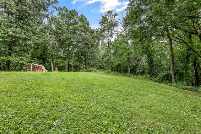 920 E Amis Road, Rogers, AR 72756