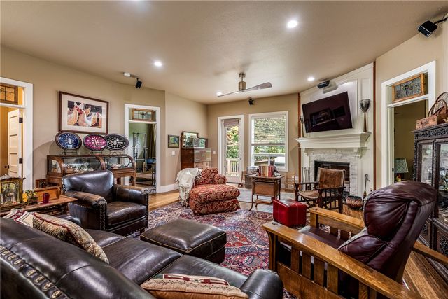920 E Amis Road, Rogers, AR 72756