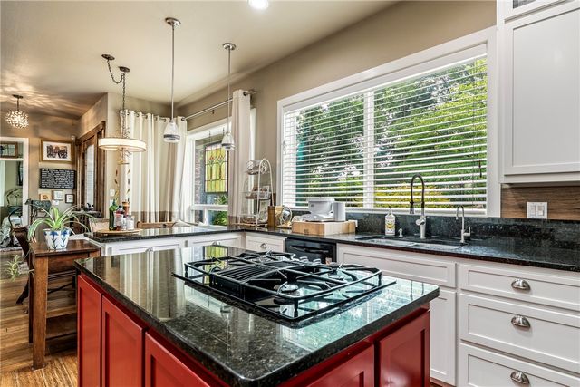 920 E Amis Road, Rogers, AR 72756