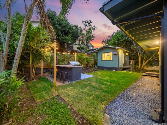 1232 Hele Street, Kailua, HI 96734